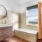 Nice Home In Allinge With Kitchen - Allinge