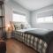 Newly Renovated 100 Year Old Bliss Cottage - Adaline