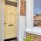 Stylish 2BD with Private Garden and Sauna - Oxford