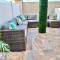 Bayfront Cottage- Pool - Hot Tub - Close to Beach