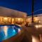 Villa Finika Santorini