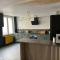 Appartement d'Exception à Saint-Étienne Spacieux 100m2 Haut de Gamme avec 2 Chambres - 圣艾蒂安