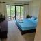 Khlong Khong Simple House