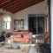 Casita con entorno espectacular