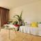Appartement T2 lumineux, confortable et spacieux à Saint-Anne proche piscine et plage de lAnse Caritan