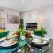 Spacious 2BR London Apartment-King Bed, Parking, Sleeps 6-Long Stay Deals! - Barnet