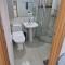 Hongdae Guesthouse 1min from Hongik Uni station Exit #1 - Soul