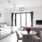 Midhill Apartment Genting 605, 1113, 1213 By AuroraHomes
