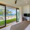 Point D'Azure Beachfront Residence - Pereybere