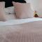Cosy 1BD in Malvern With Stunning Views! - 大莫尔文
