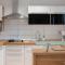 Holiday Home Zrnovnica 06