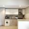 Staggering & Soothing 2 BDR w Pool View Free Pool & Beach Access - 赫尔格达