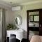Robyns Nest Self Catering Cottage No4 - Gillitts