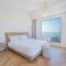 JBR Amwaj 4 , Upgraded Sea and Ain Dubai Views, 2m walk to Beach By Gardenia Suitse - 迪拜