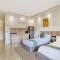 Seven Stays Zayed - Sheikh Zayed