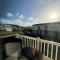 Lapwing 26, California Cliffs, Parkdean, Sleeps Eight, Free Wi-Fi, Pet Friendly, Bed Linen and Towels Included - Грейт-Ярмут