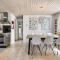 Awesome Home In Ebeltoft With 2 Bedrooms And Internet - 埃贝尔托夫特