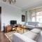 Bright Vibrant 3BR Haven near Sea and Prime Locale - 伊斯坦布尔