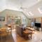 Amazing Location Lakefront Waterside Deck