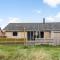 2 Bedroom Cozy Home In Thisted