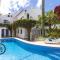 Villa Oasis Hidden Gem Heart of Village Pool Courtyard - 卡武埃鲁