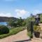 Karinya apartment waterfront views - 2 Bed 2 Bath
