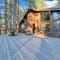 Northstar Retreat with Hot Tub & FREE Shuttle Access - Truckee