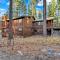 Northstar Retreat with Hot Tub & FREE Shuttle Access - Truckee