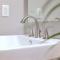 Near Botanical Garden with a Pool Charming on Charing - Columbus