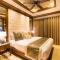 Pinnacle Resorts 220