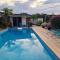 Mahinas Lodge