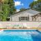 La Sirena Pool and barbie, private boat ramp, WiFi, two bedrooms, 3 beds