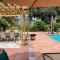 Pool home - new, spacious, central and close to beach - Seminole