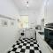 Flat 3 Marine Parade House, 1 East Cliff - Next to Dover Port, White Cliffs, Beach, Castle - 多佛尔