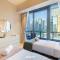 Stylish Marina Front 2BR Apartment, Near Top Attractions