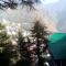 Himalayan Triund Trekking and Waterfalls View Hostel