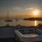 The Sea Lodges Novigrad - Hausboot Floating Sea House
