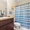 Plush Bedshigh-speed Wi-fi Workspace - Lake Charles
