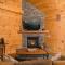 Mtn retreat with view - fire pit - mins to App St - Бун