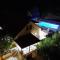 Roses Villa