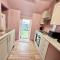 Luxury 3 bed, 6 person, spacious rural apartment - Cwmbran