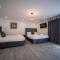 20 Guest Luxury Stay - Private Pool, Hot Tub & Gym - Lytham St Annes