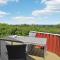 4 Bedroom Lovely Home In Hundested