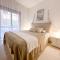 Hola! apartments at Coto Real