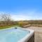 Knoll View Ranch - Group Hot Tub