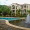 Nicely Decorated Ground-Floor Unit in Front of Pool at Pacifico in Coco