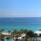 Hollywood 2 Bedroom with Ocean View 004-21mar