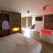 Suites Finca Los Olivos - 阿尔卡拉德尔胡卡尔