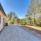 5 Mi to Shasta Lake Newly Built Home with Backyard! - بحيرة شاستا