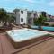 Nice Home In Podstrana With Jacuzzi